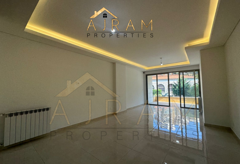 Ballouneh | 140 sqm | Prime Location